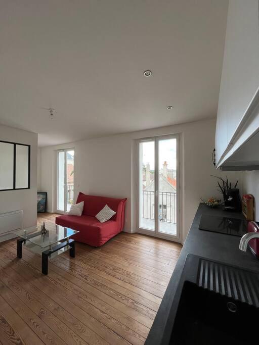 Apartment With Balcony Near Disneyland. Esbly Dış mekan fotoğraf